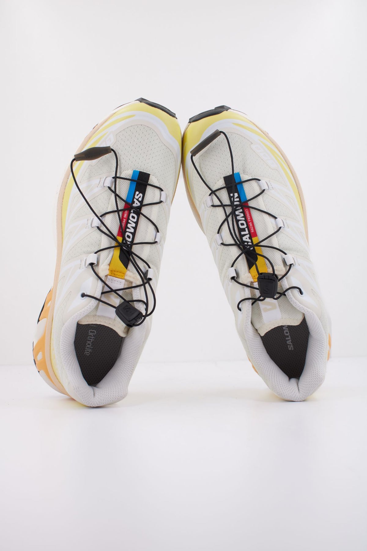SALOMON BAJO XT 6 en color AMARILLO (3)