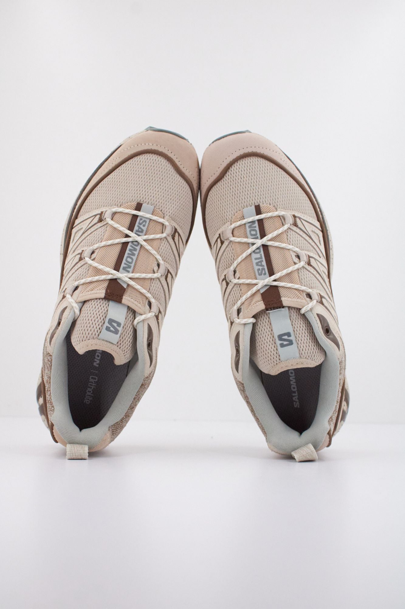 SALOMON BAJO XT 6 EXPANSE en color MARRON (3)