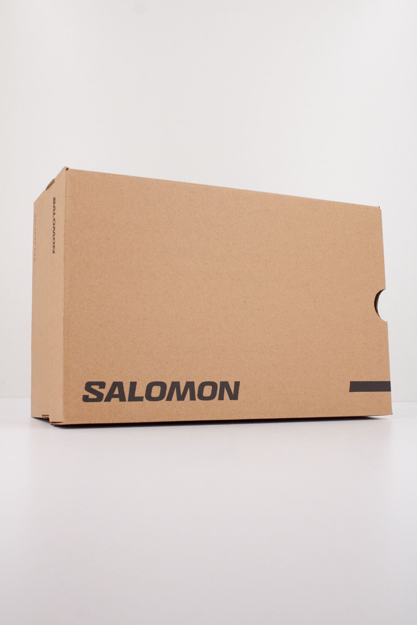 SALOMON BAJO XT 6 EXPANSE en color MARRON (6)