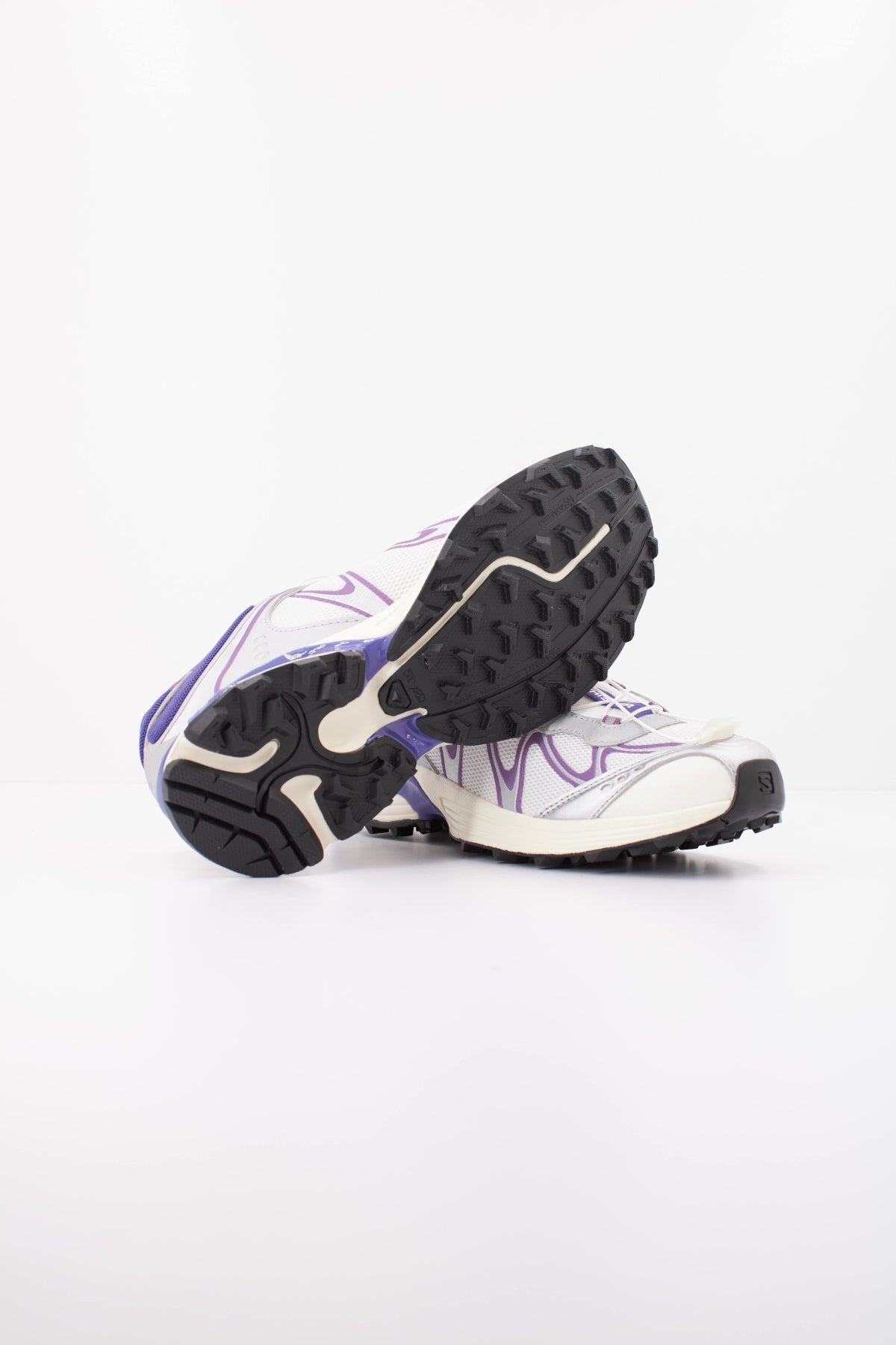 SALOMON XT WHISPER en color BLANCO (5)