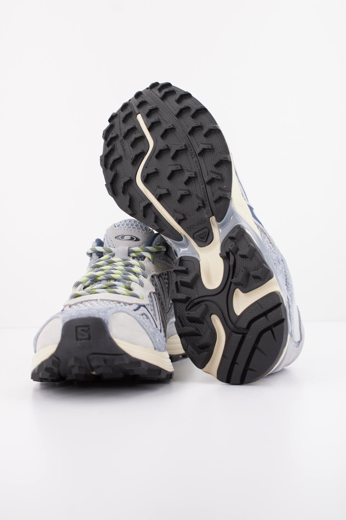 SALOMON XT WHISPER en color AZUL (5)