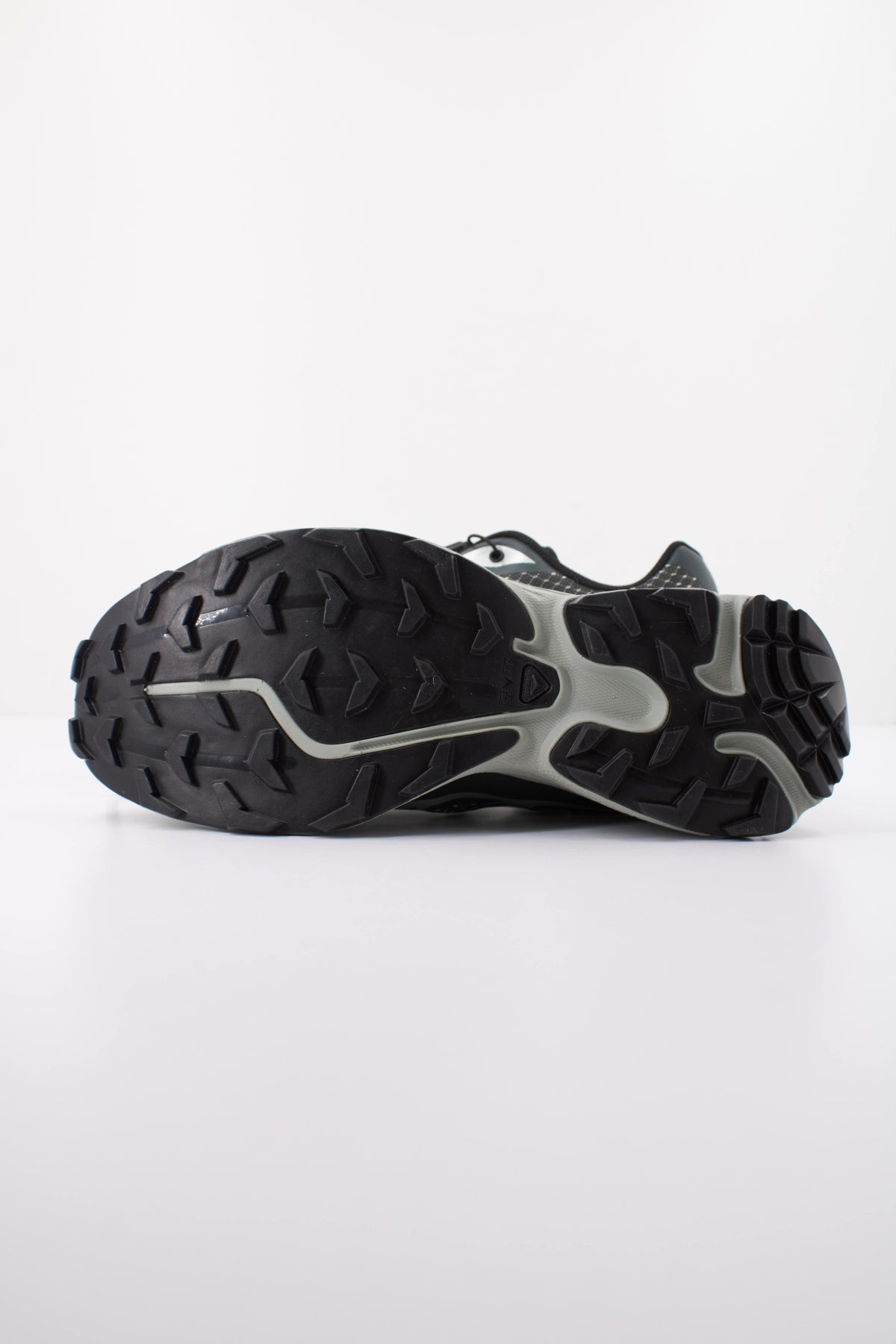 SALOMON XT 6 STEEL STREETS en color VERDE (5)