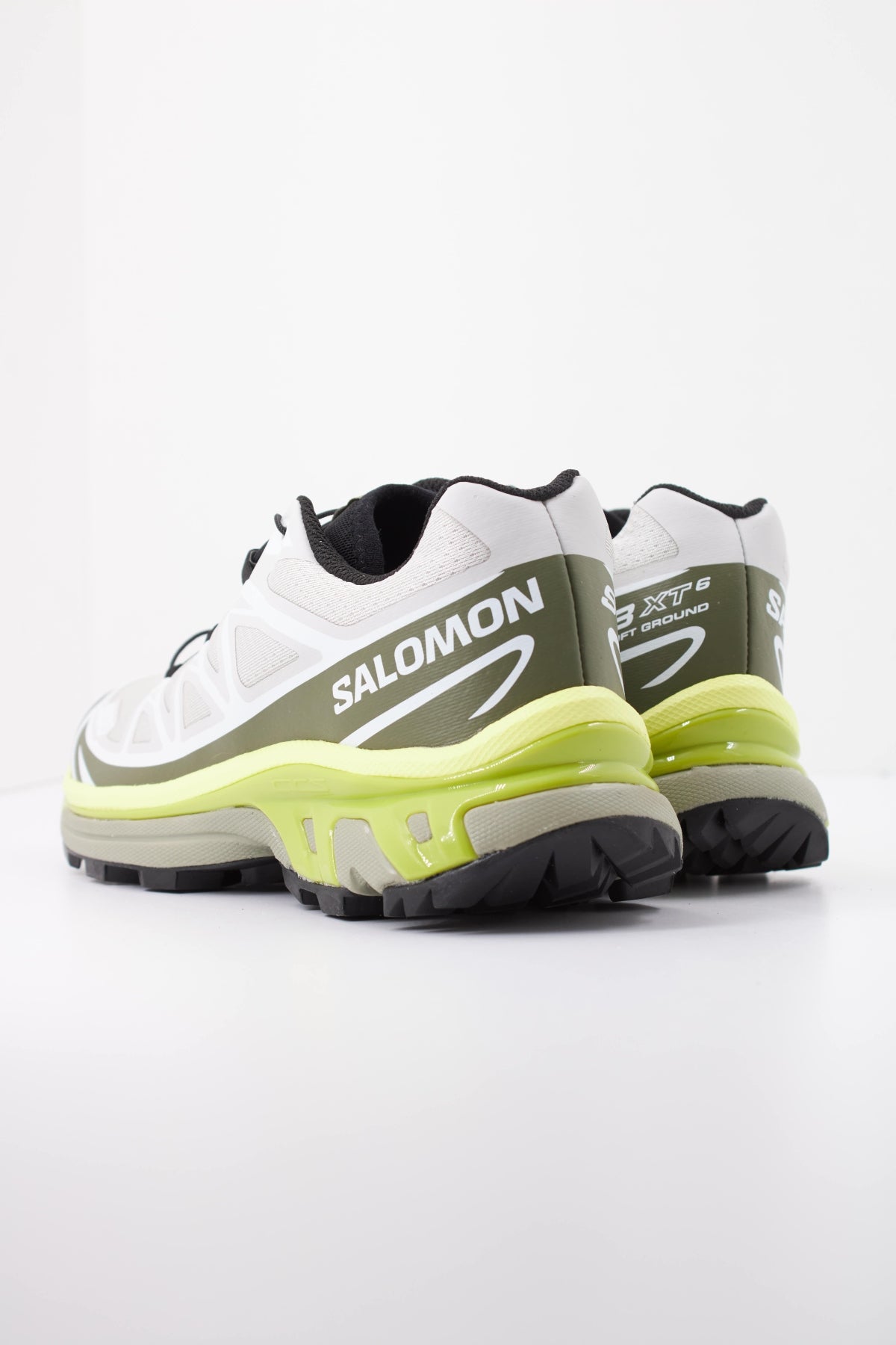SALOMON XT-6 L49306500 en color VERDE (4)