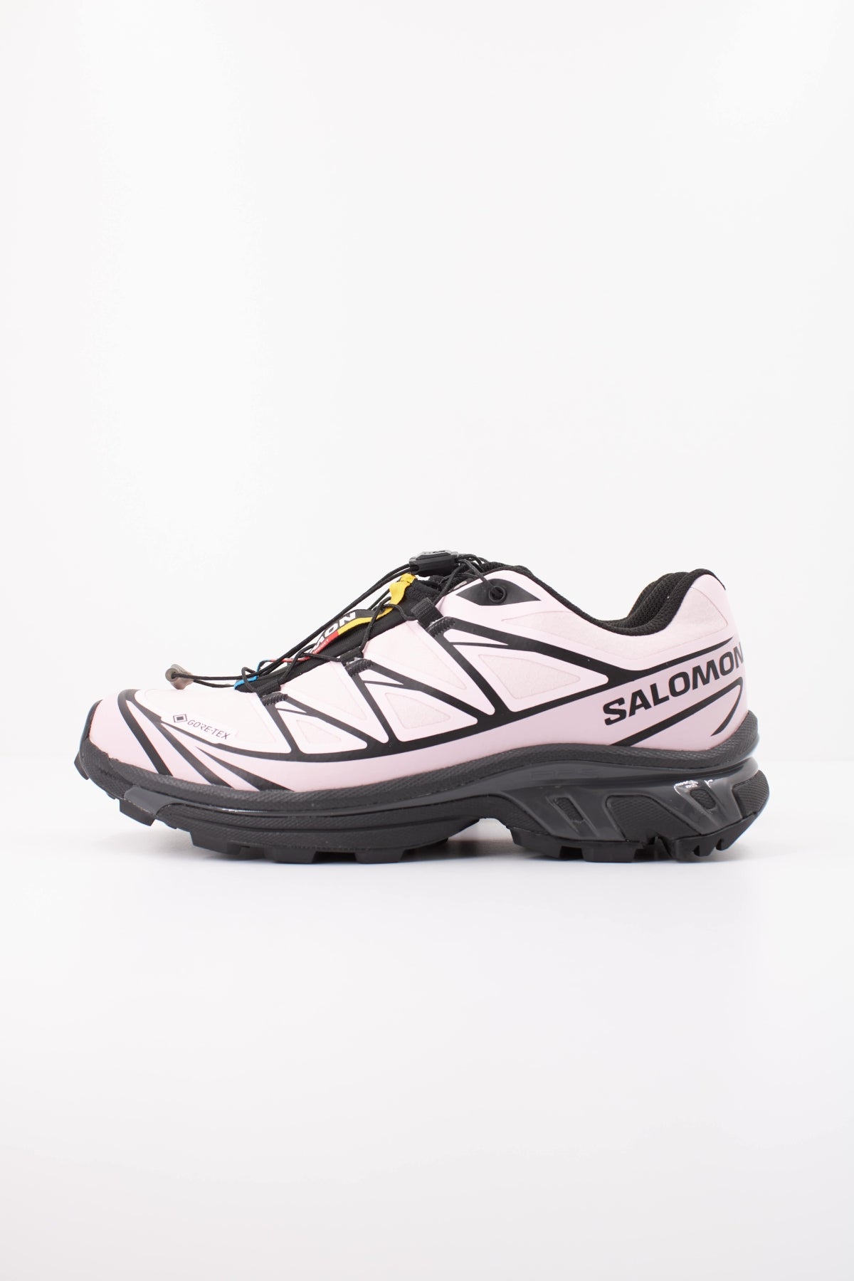 SALOMON XT 6 GTX en color ROSA (1)