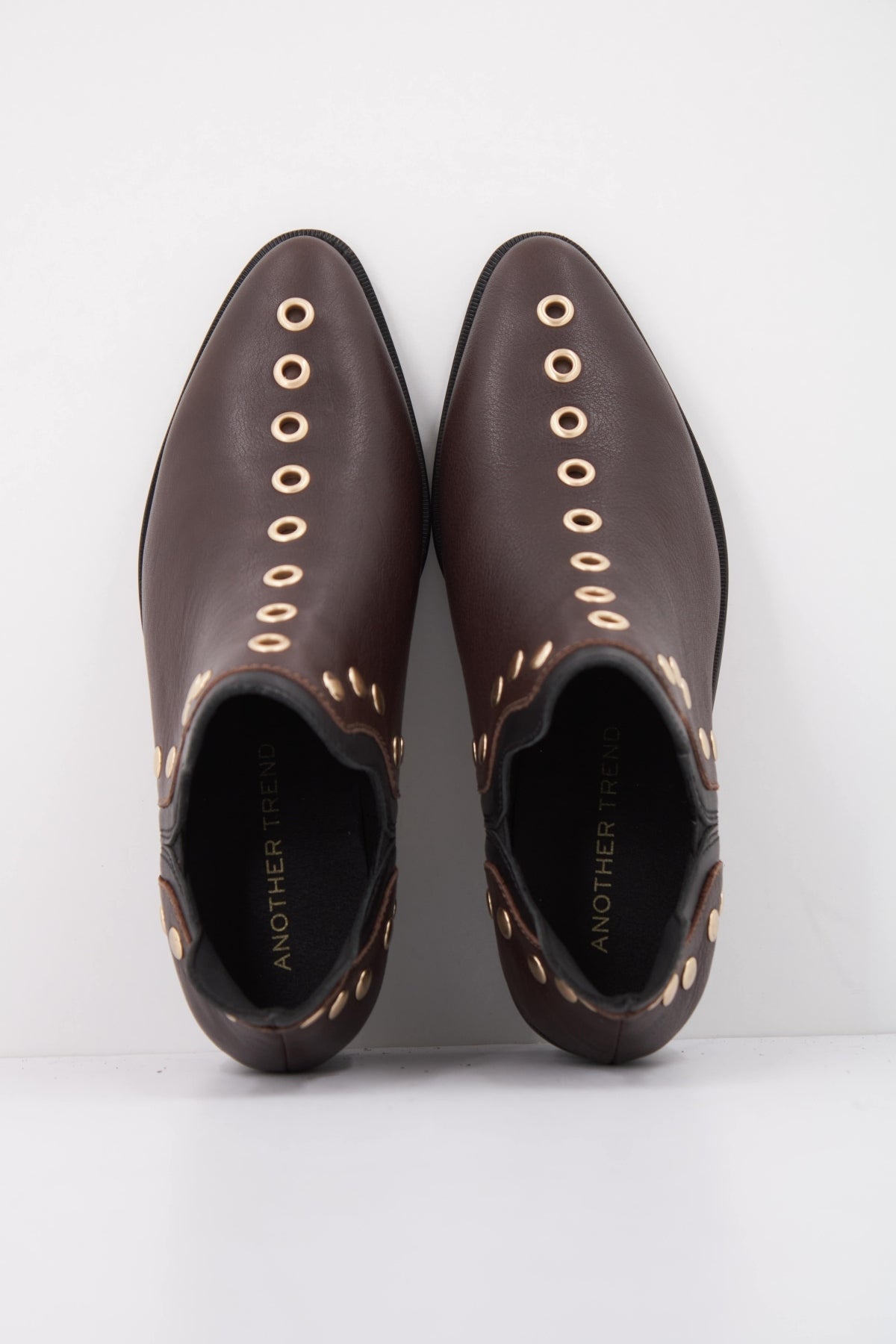 ANOTHER TREND 5646 01 BOTIN CORVARA en color MARRON (3)