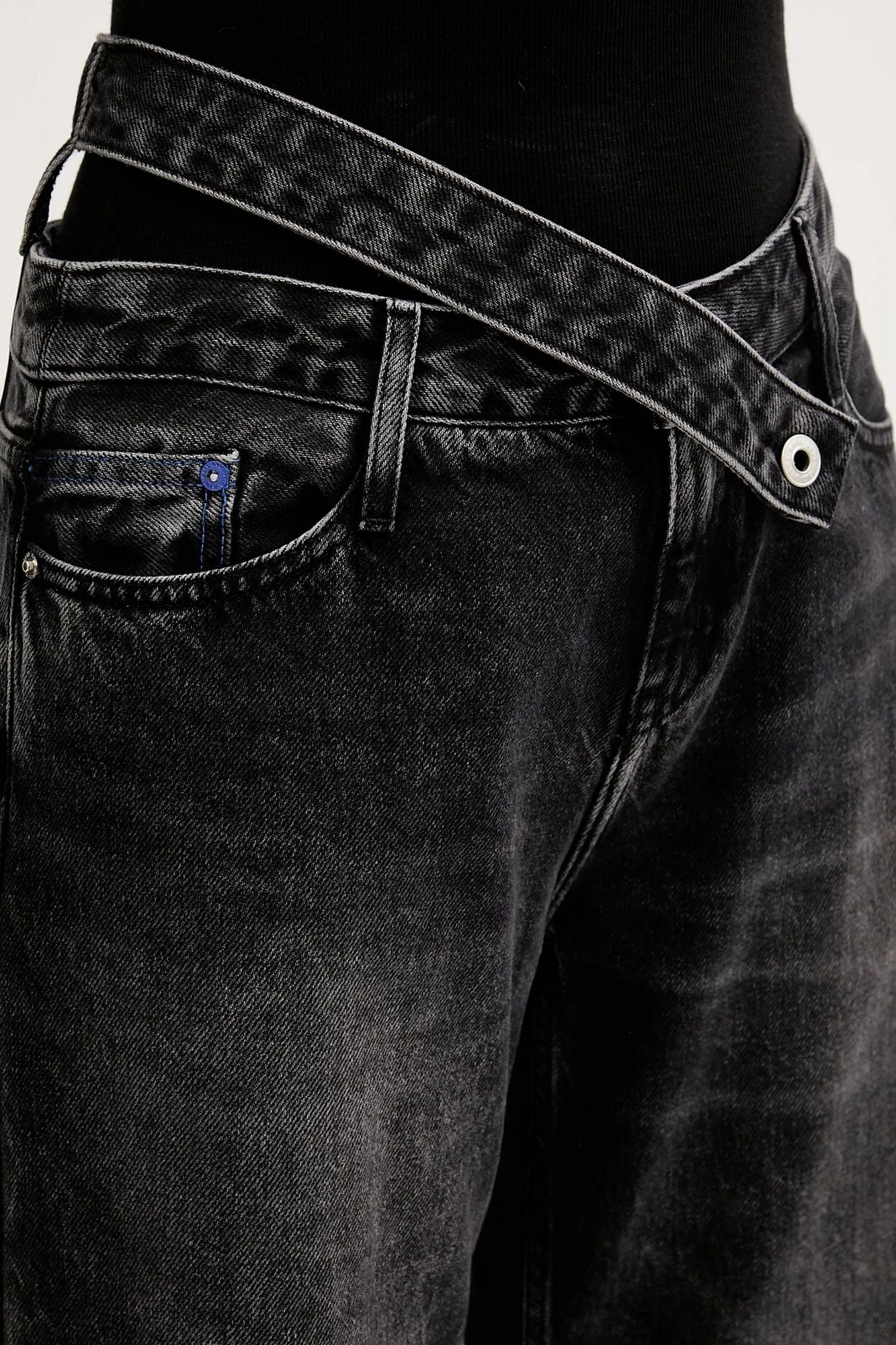 KARL LAGERFELD JEANS KLJ MR RELAXED WB DENIM en color NEGRO (3)