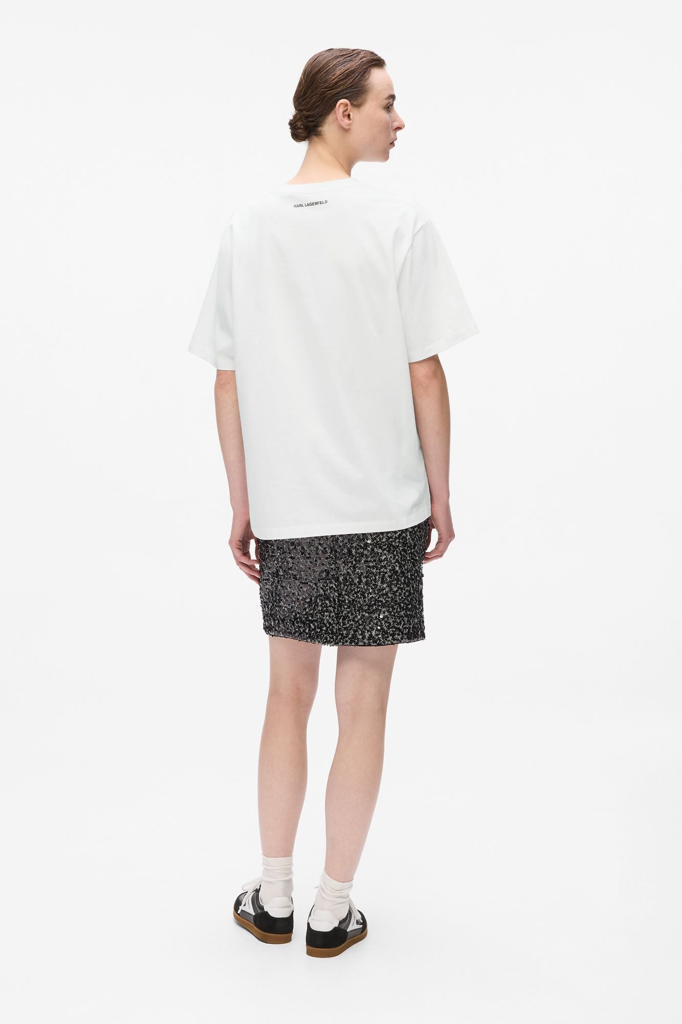 KARL LAGERFELD JEANS SNOW LEO LOGO OVERSIZED TS en color BLANCO (3)