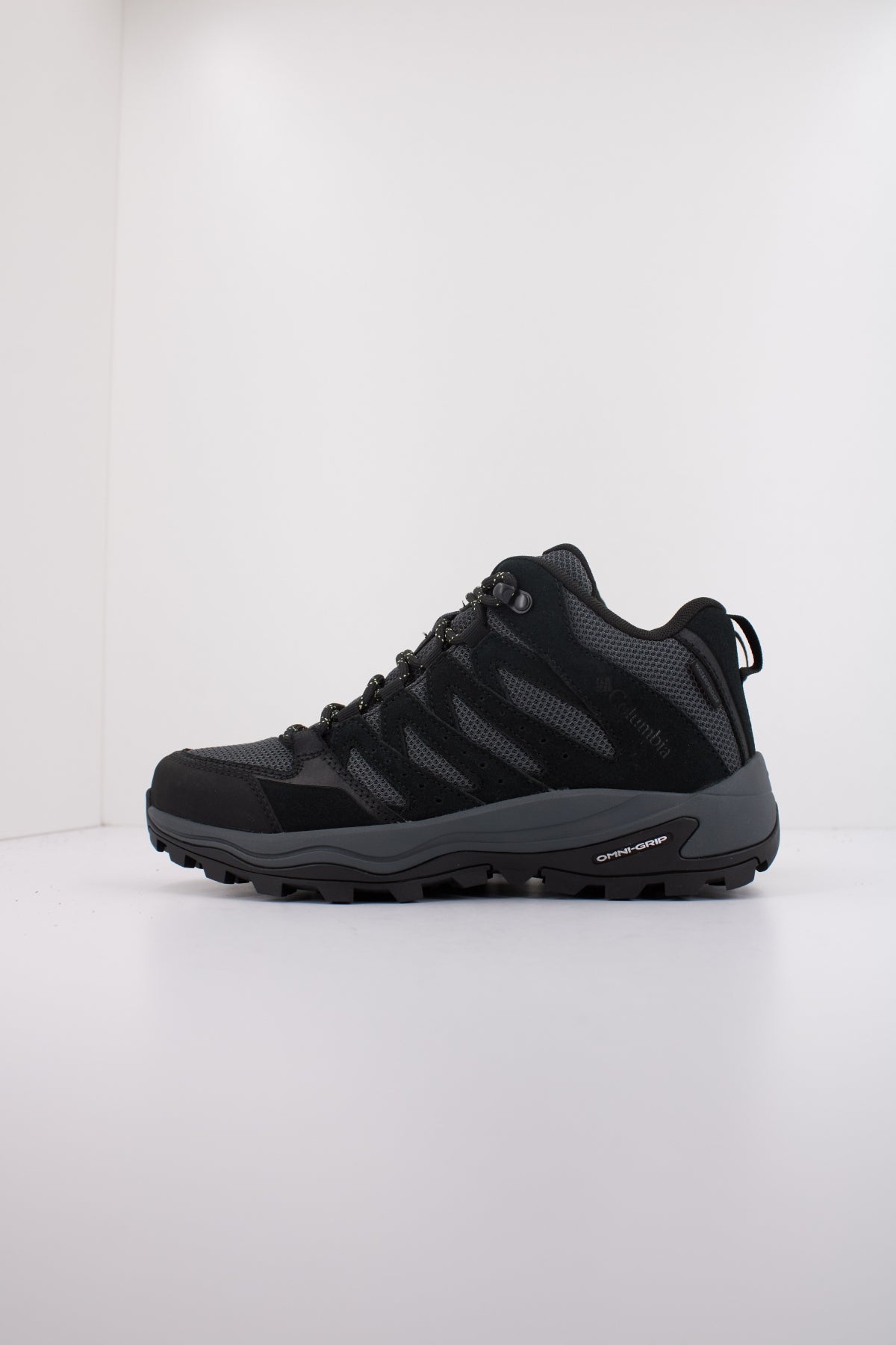 COLUMBIA REDMOND IV MID WATERPROOF en color NEGRO (1)