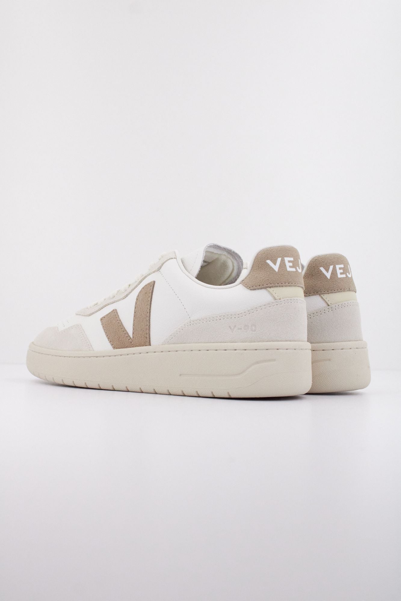 VEJA VD2020909B en color BLANCO (5)