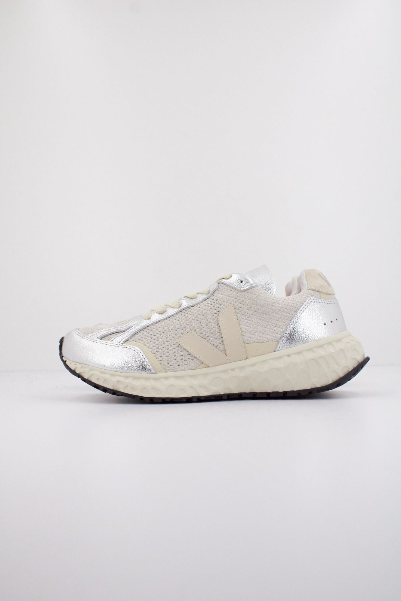 VEJA CONDOR ROYALE en color PLATA (1)