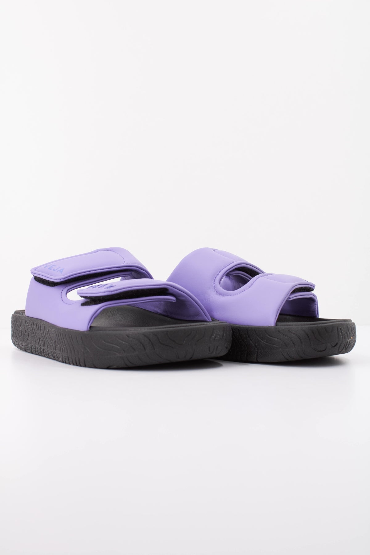 VEJA EM0221055A en color VIOLETA (2)