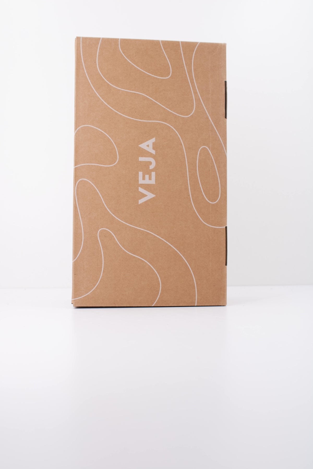 VEJA ETNA BOLD en color BLANCO (6)