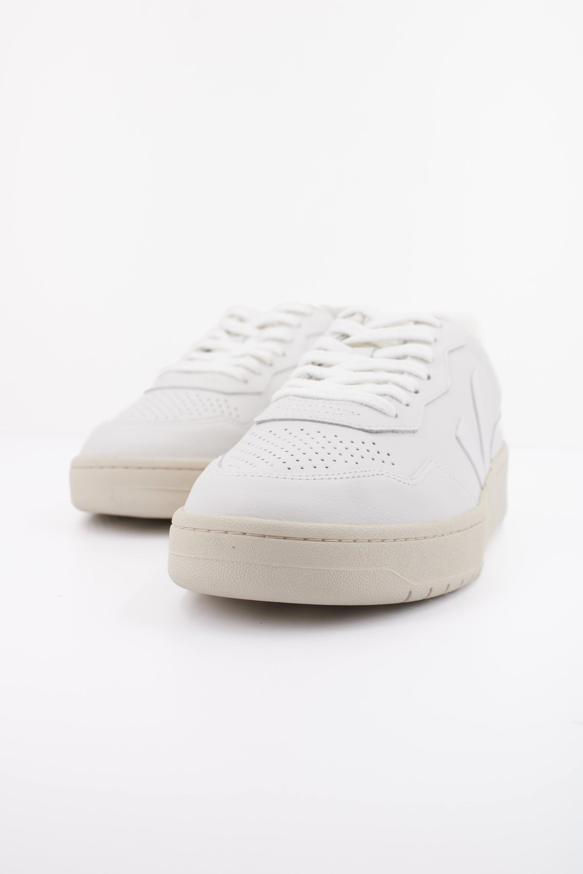 VEJA DEPORTIVO V90 en color BLANCO (2)