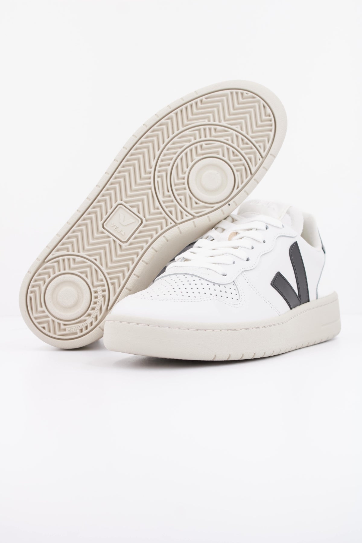 VEJA V10 PRIME en color BLANCO (5)