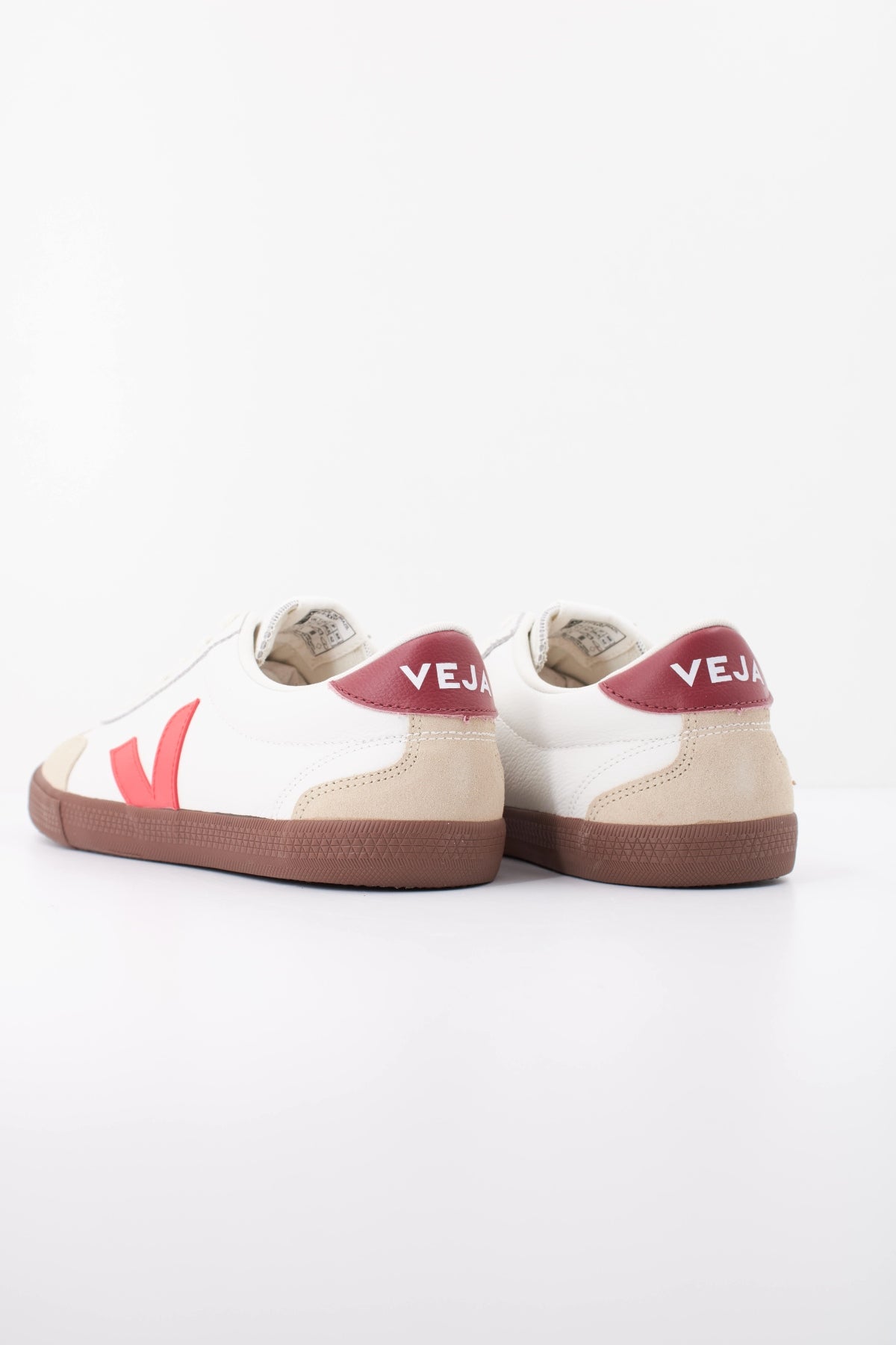 VEJA DEPORTIVO VOLLEY en color BLANCO (4)