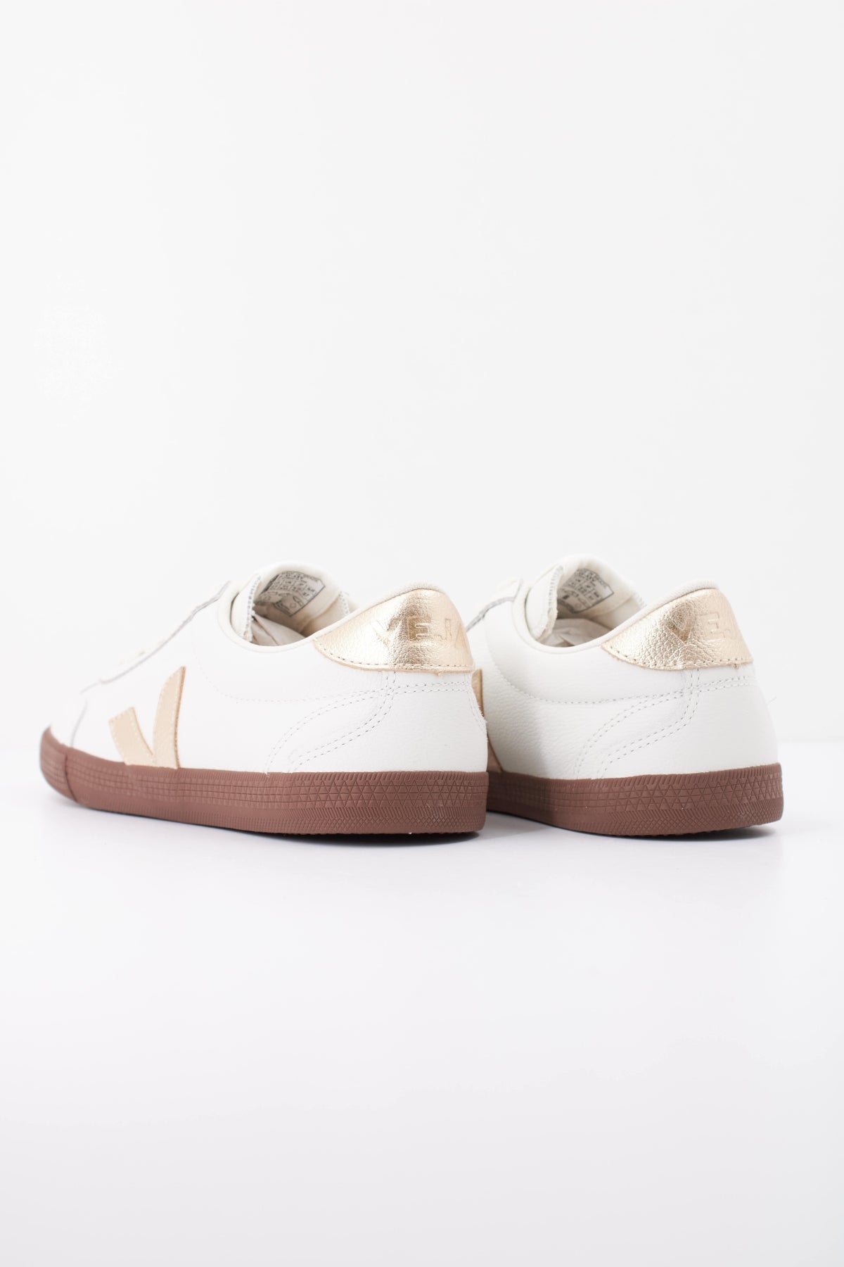 VEJA DEPORTIVO VOLLEY en color BLANCO (4)