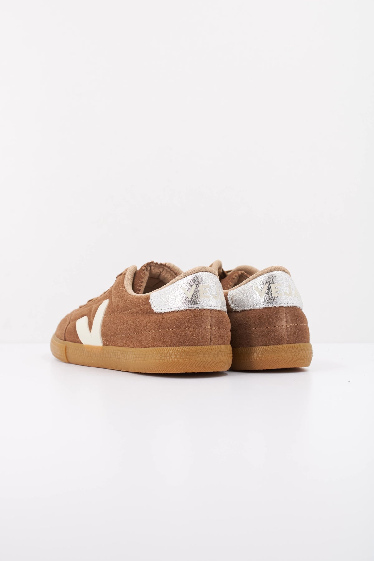 VEJA FU0321834A PANENKA en color MARRON CLARO (4)