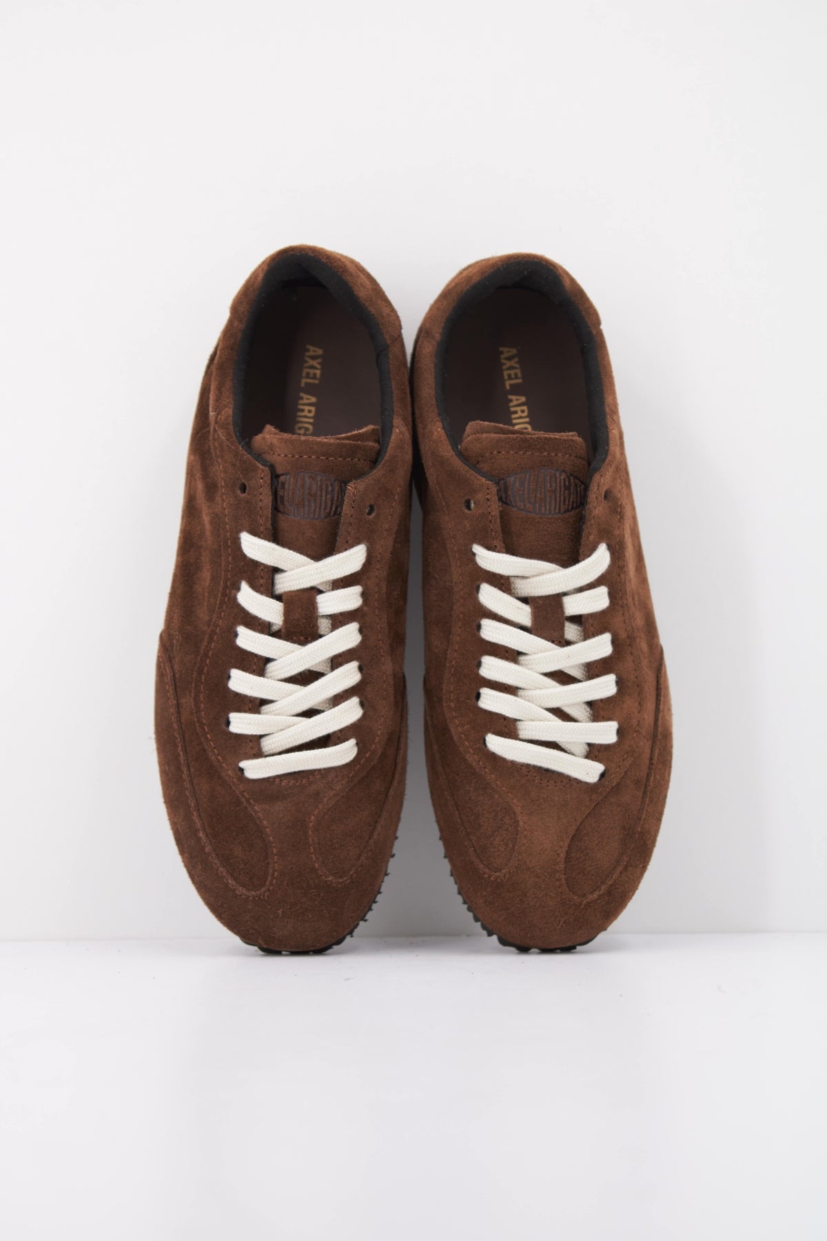 AXEL ARIGATO F3684002 DAZE RUNNER en color MARRON (3)