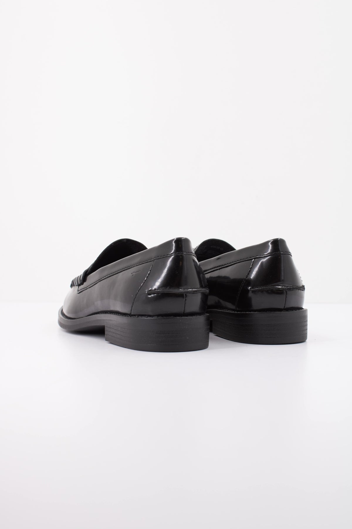 TAMARIS 24252 47 en color NEGRO (4)