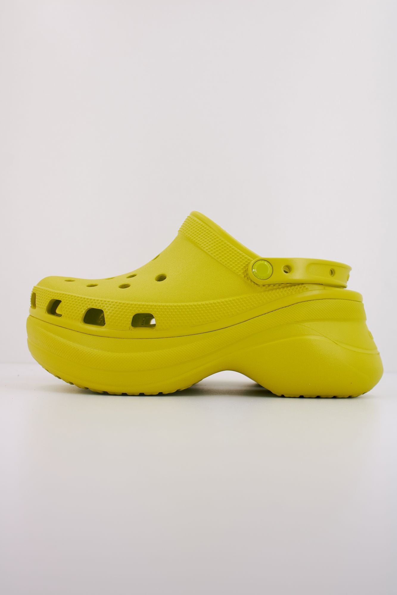 CROCS BAE CLOG en color VERDE (1)