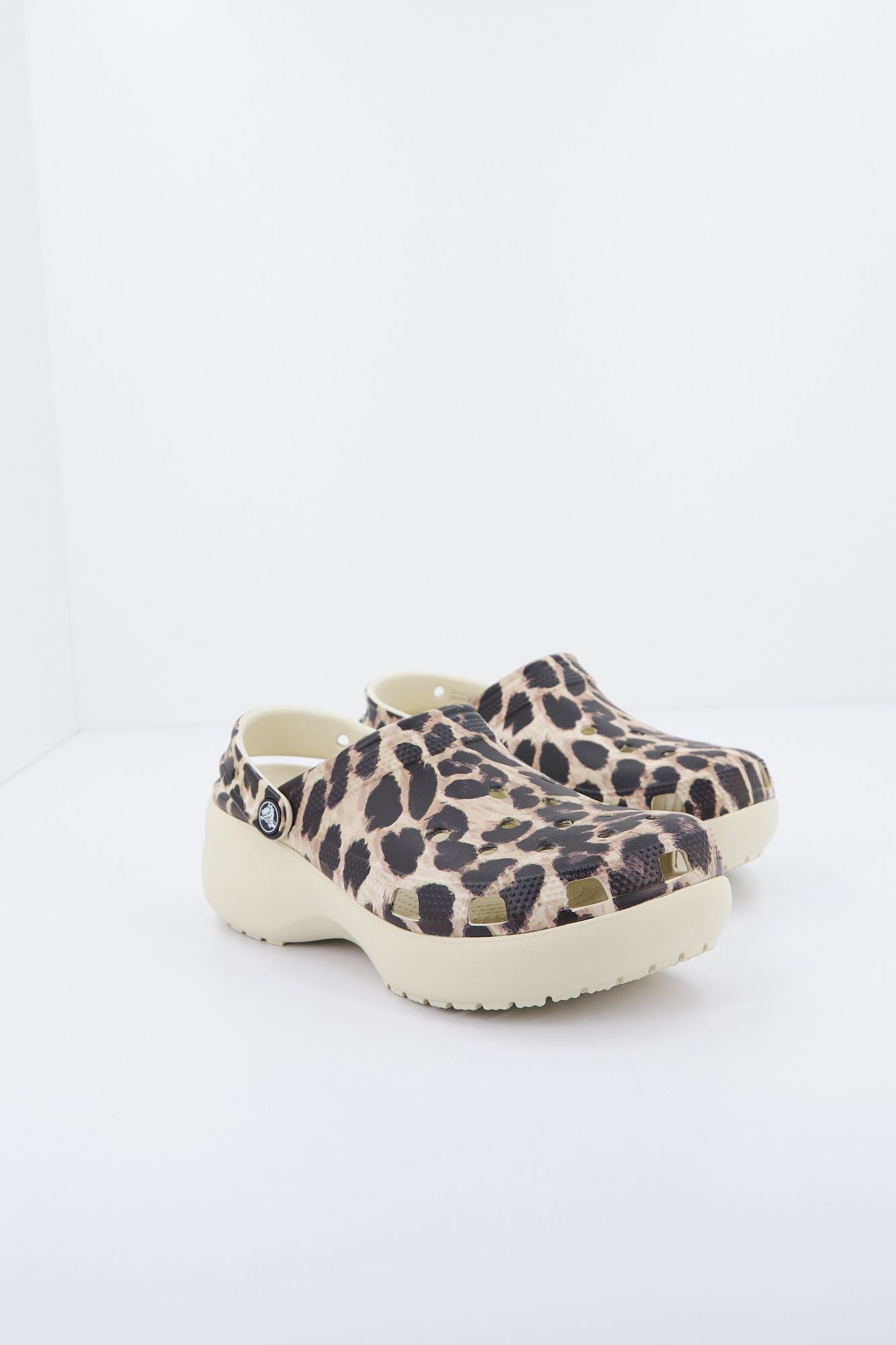 CROCS 207844C CLS en color ANIMAL PRINT (2)