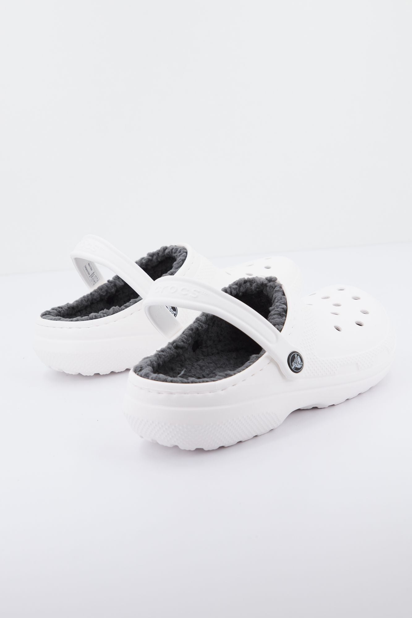 CROCS CLASSIC LINED CLOG en color BLANCO (2)