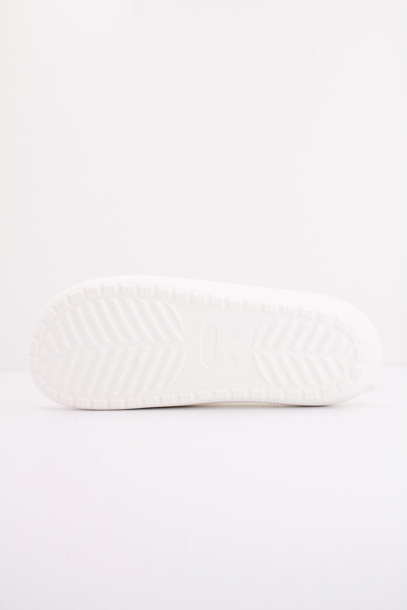 CROCS CLASSIC SLIDE V2 U en color BLANCO (5)