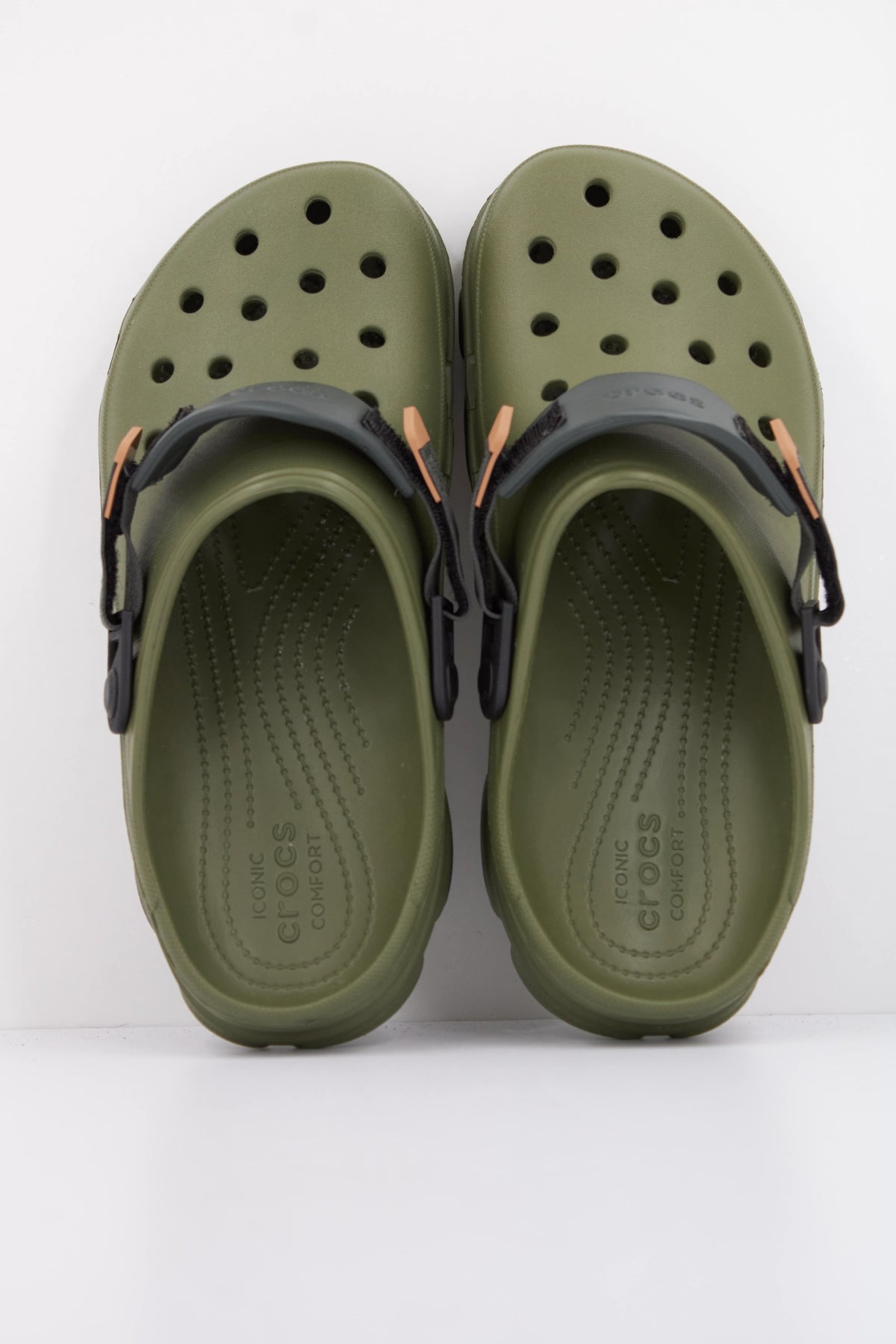 CROCS ALL-TERRAIN CLASSIC en color VERDE (3)