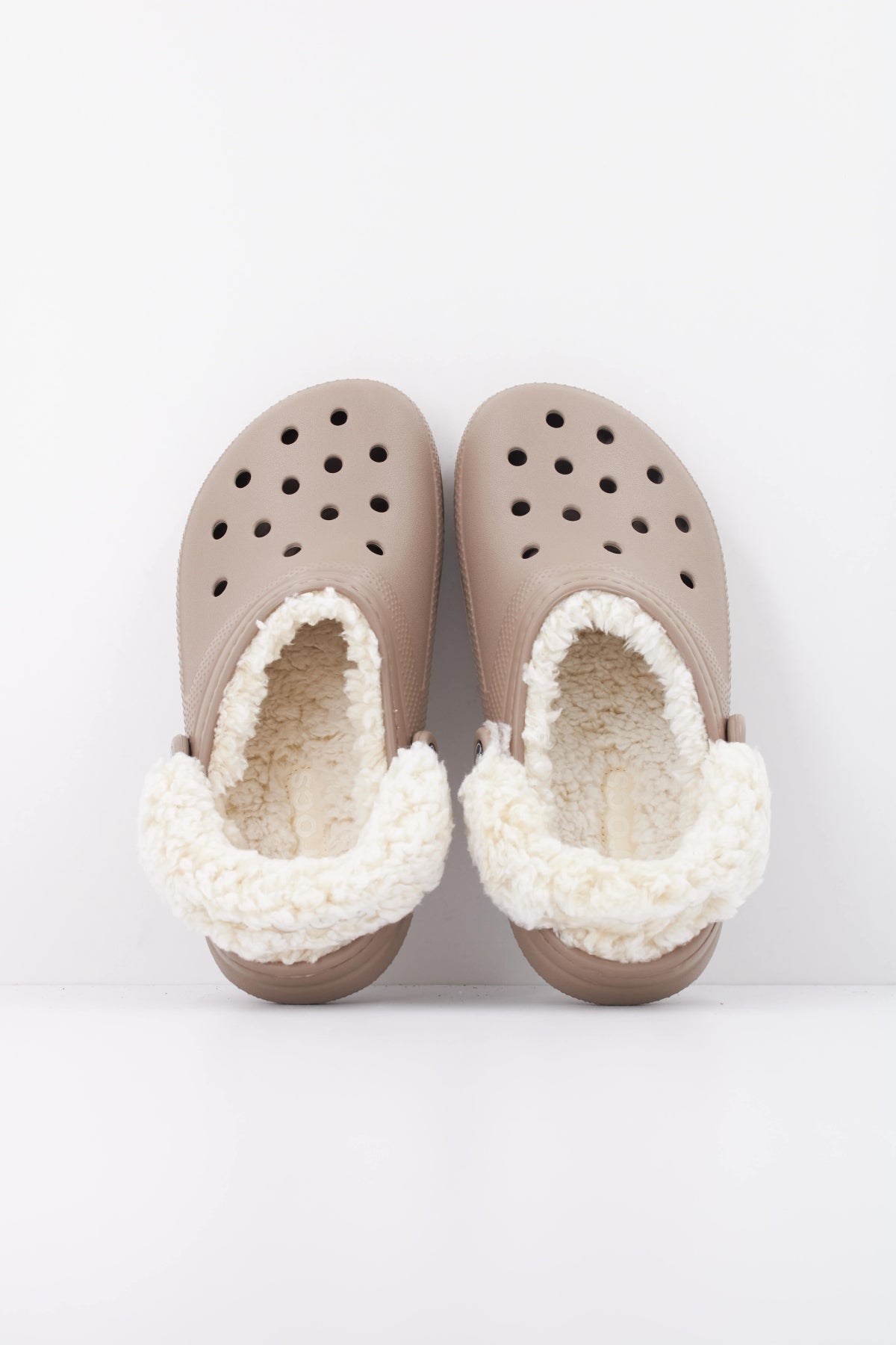 CROCS 211396C CLASSIC FLEECE LINED en color MARRON (3)