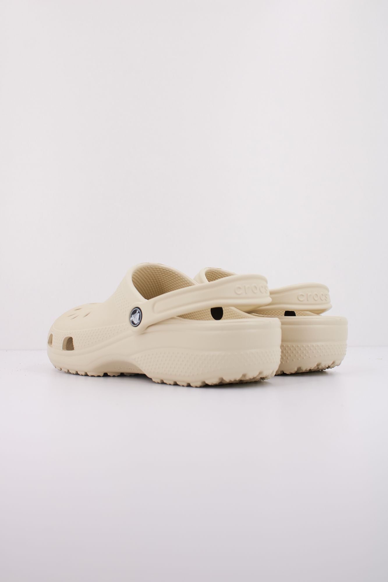CROCS CLASSIC CLOG 10001 en color BEIS (4)