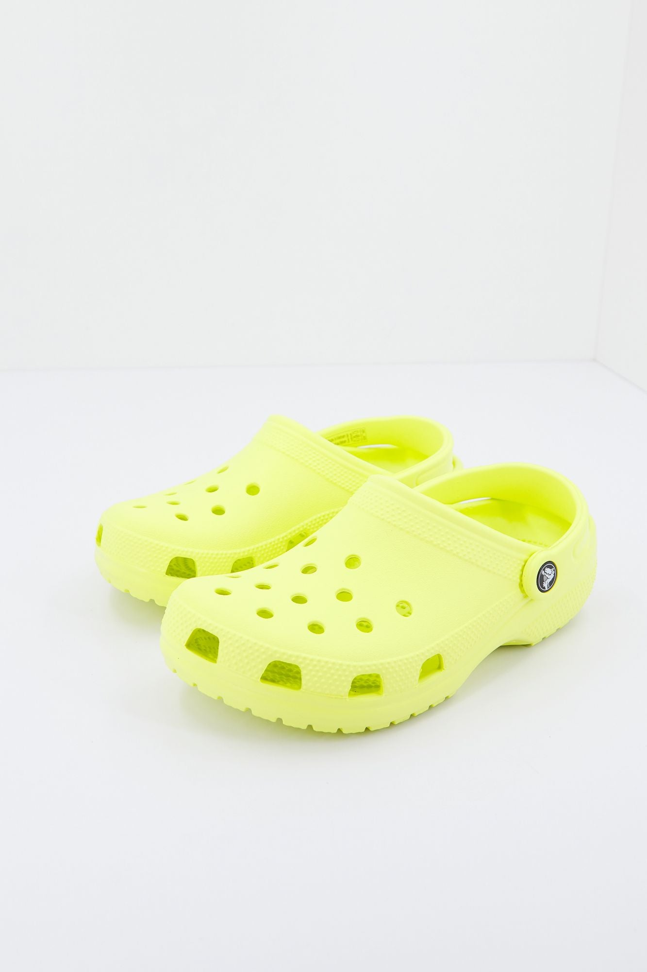 CROCS CLASSIC U en color AMARILLO (2)