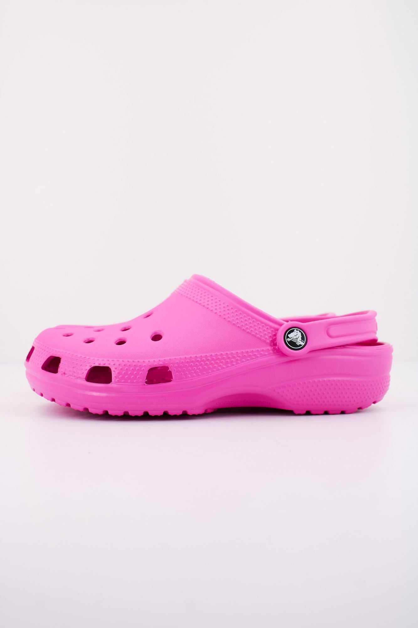 CROCS CLASSIC CLOG 10001 en color ROSA (1)