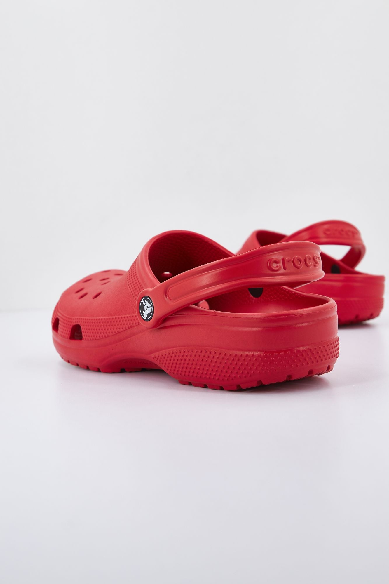 CROCS CLASSIC U en color ROJO (3)