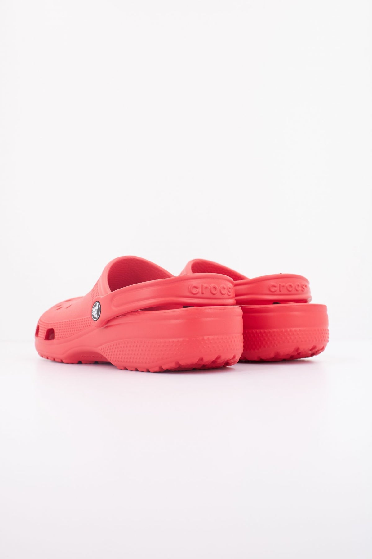 CROCS CLASSIC CLOG 10001 en color ROJO (4)