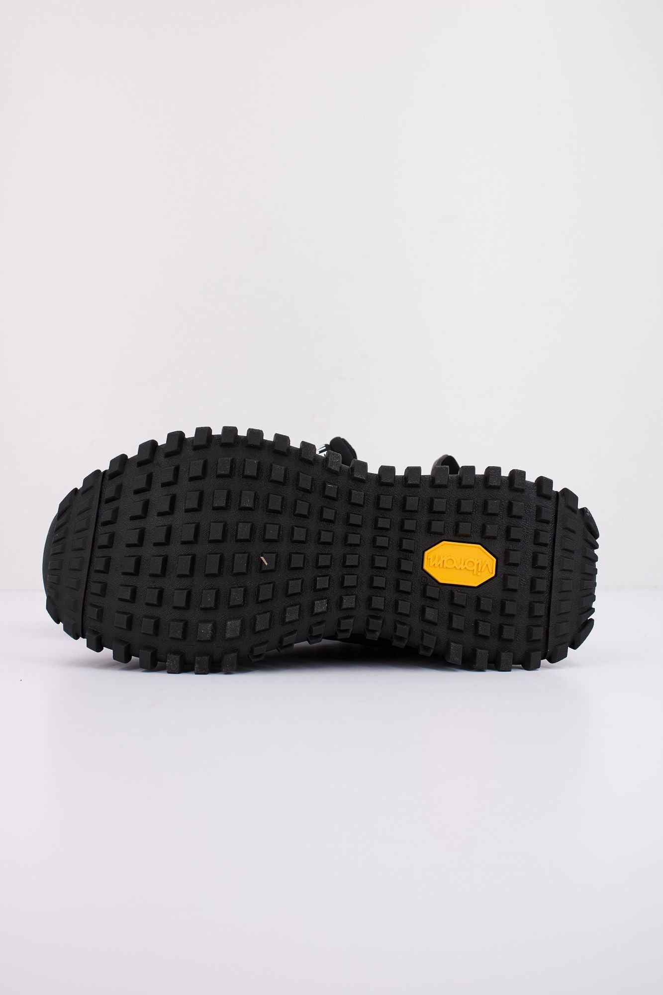 ECOALF MCWSHSNFEROE04 en color NEGRO (5)