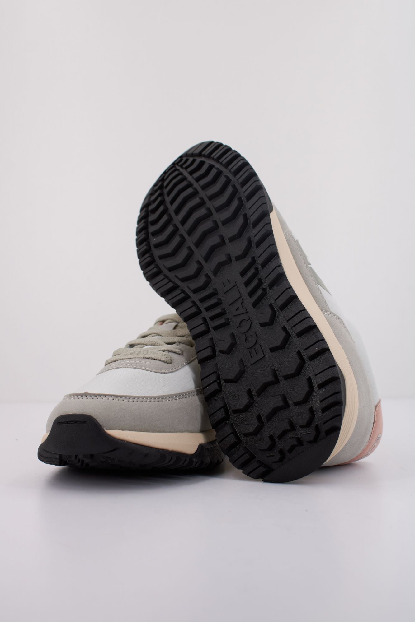 ECOALF VENTURAALF en color GRIS (5)