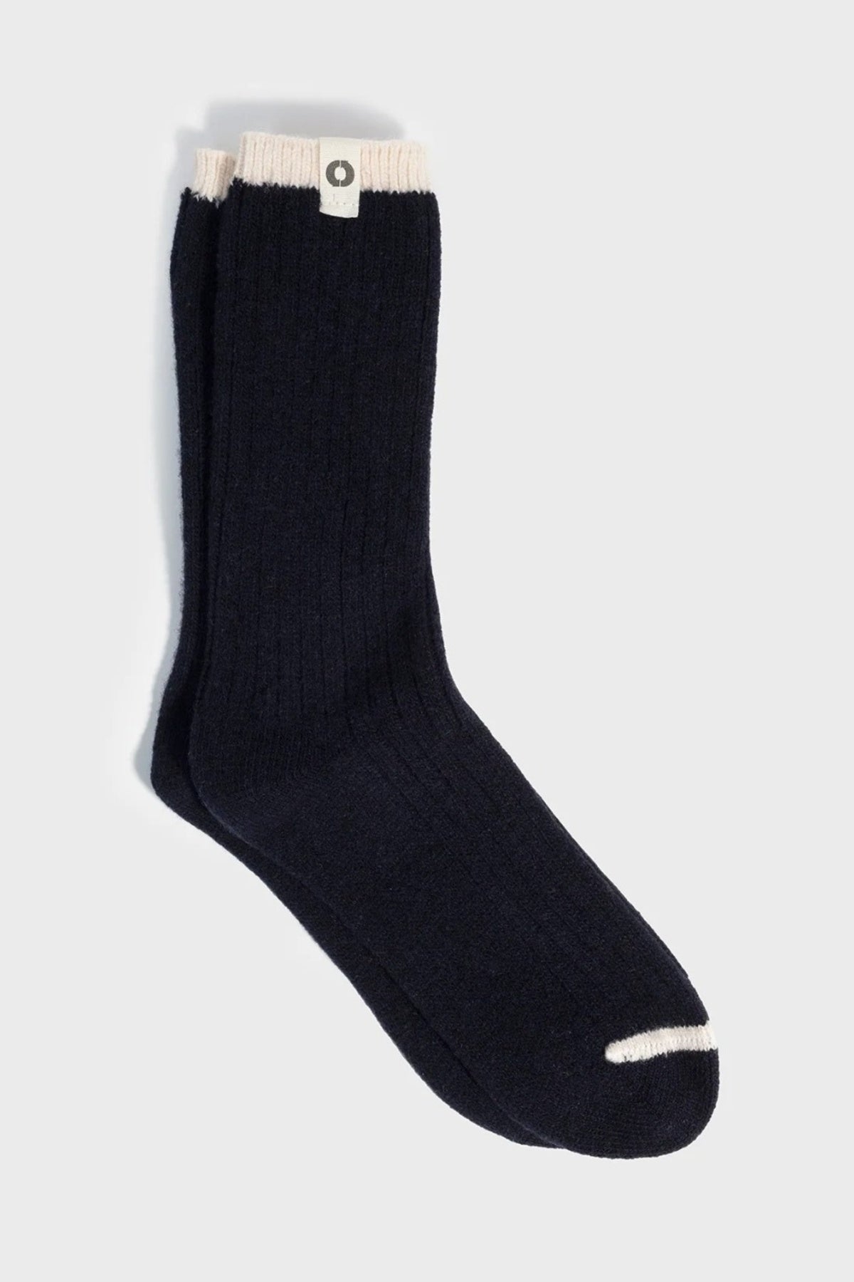 ECOALF CONTRASTE HIGH MCMACSXCONTH069 en color NEGRO (1)