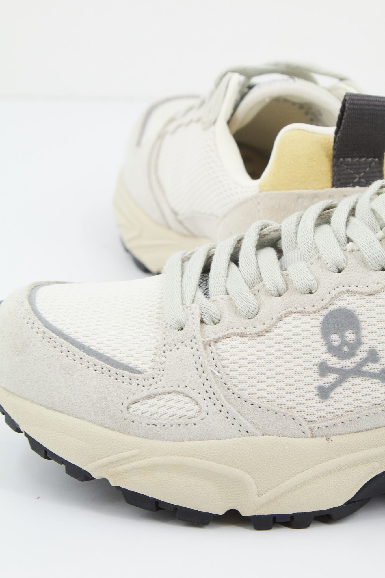 SCALPERS LOOP D en color BLANCO (4)