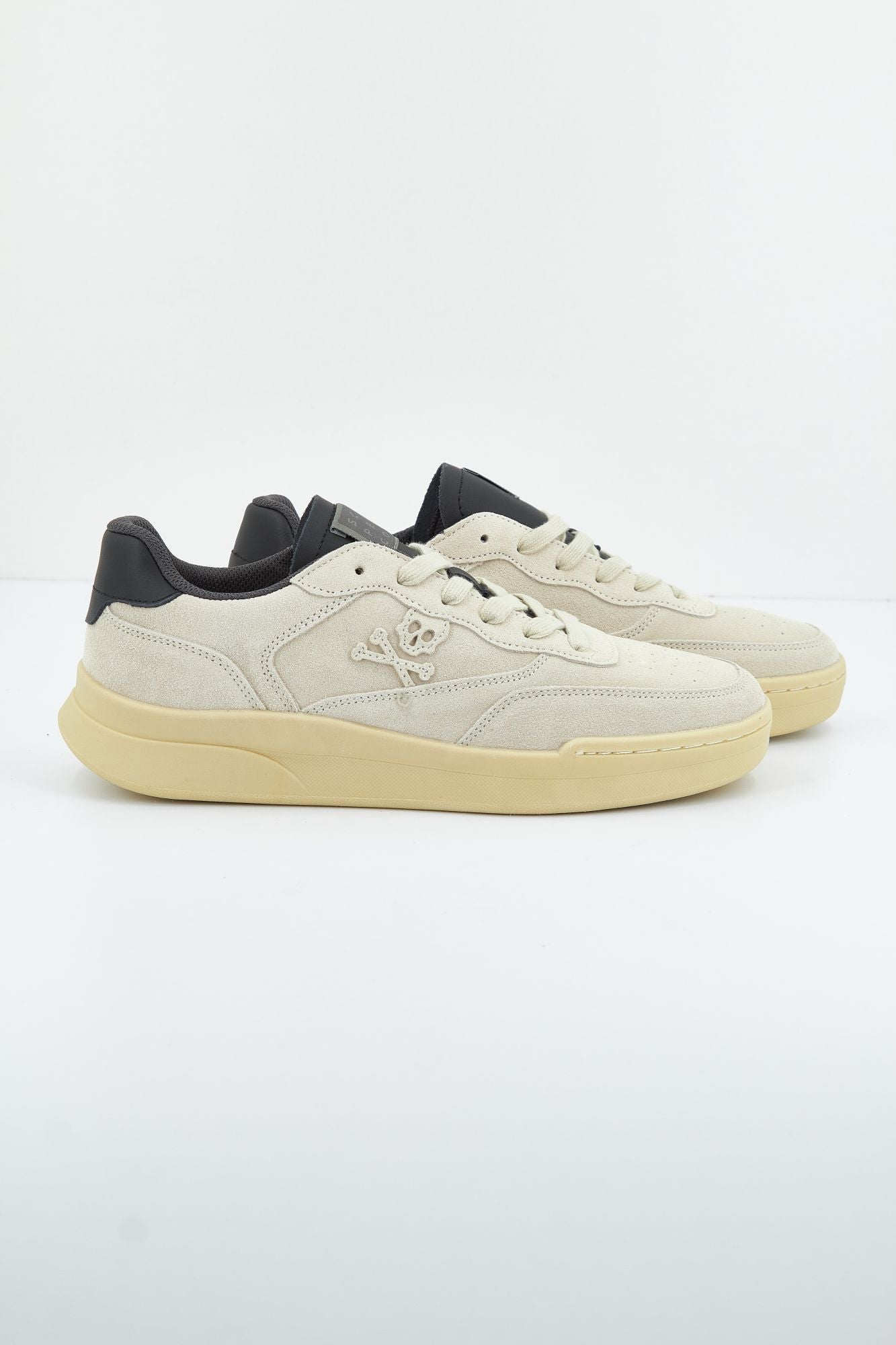 SCALPERS NEW FORD SUEDE en color BEIS (1)