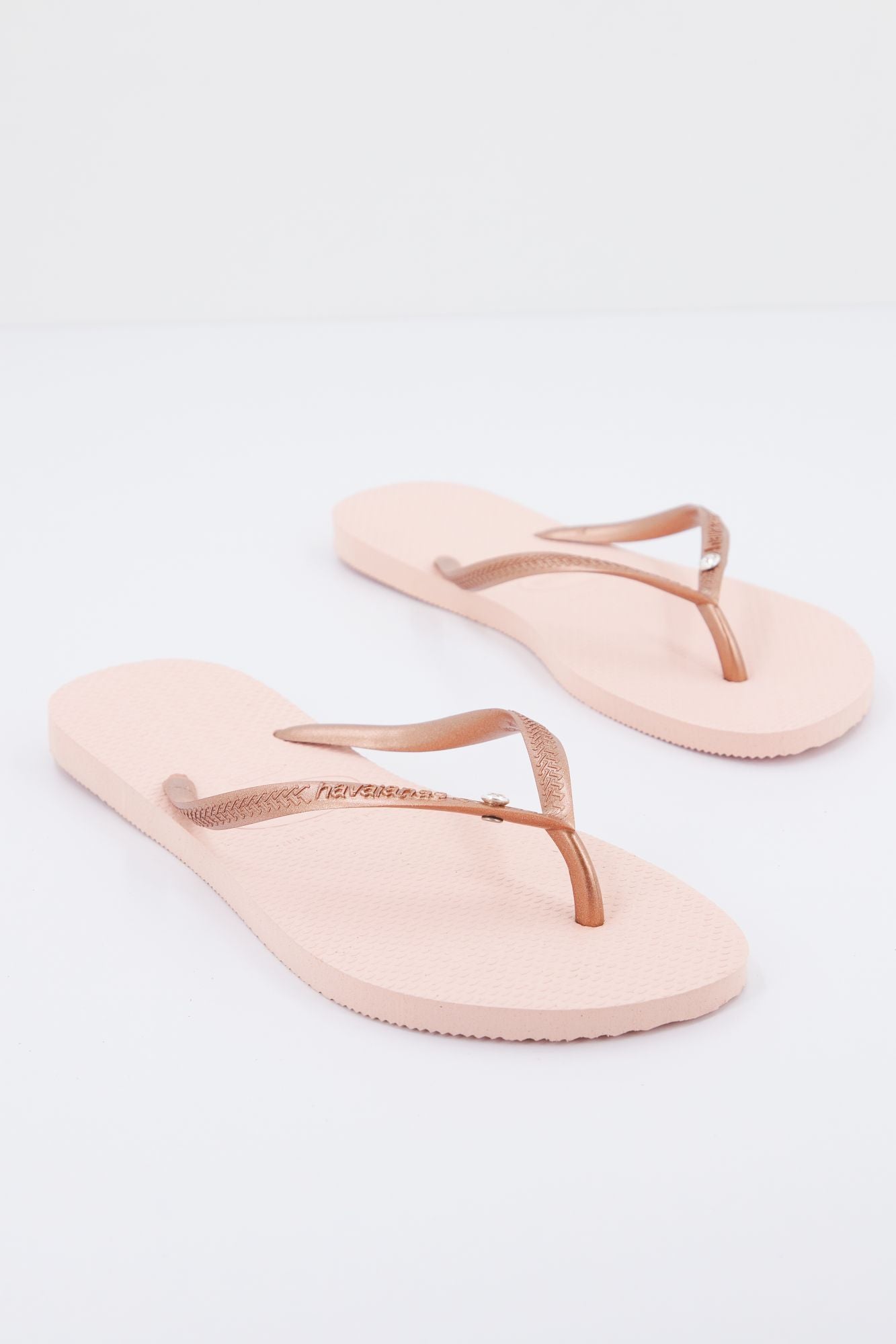 HAVAIANAS SLIM CRYSTAL SW II en color ROSA (3)