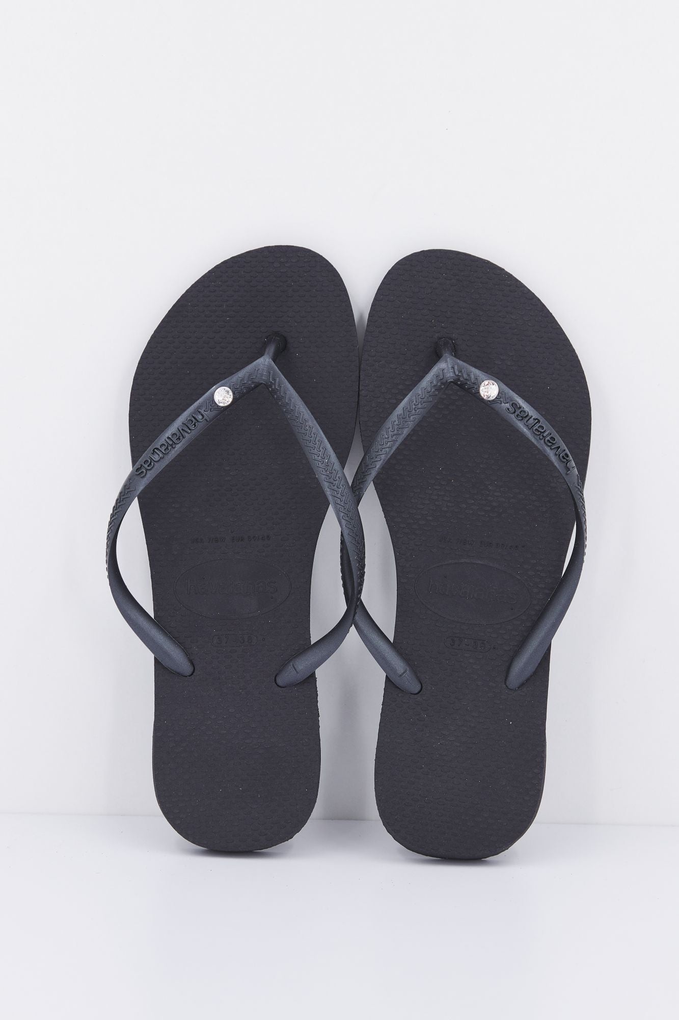 HAVAIANAS SLIM CRYSTAL SW II en color NEGRO (1)
