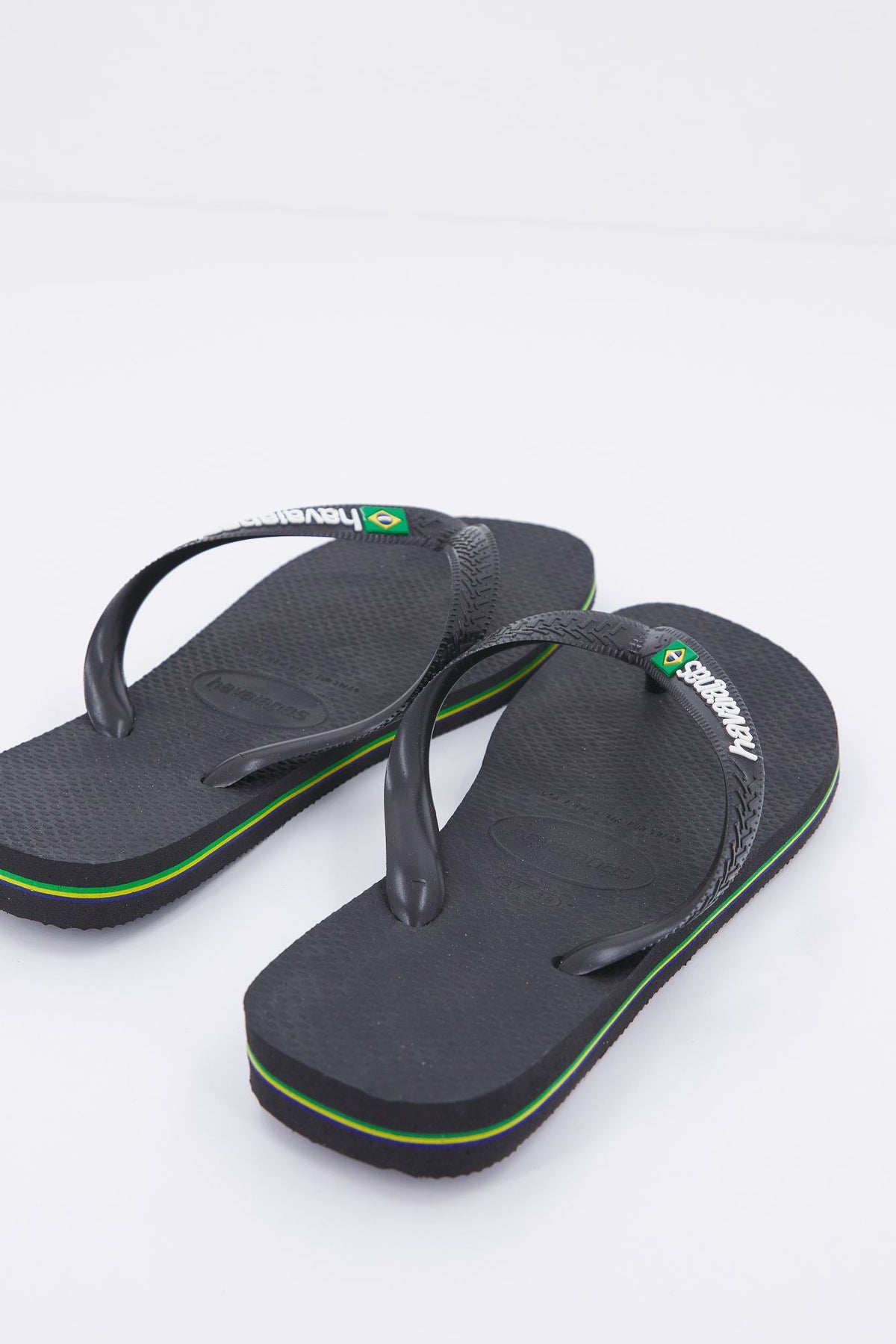 HAVAIANAS BRASIL LOGO 4110850 en color NEGRO (3)