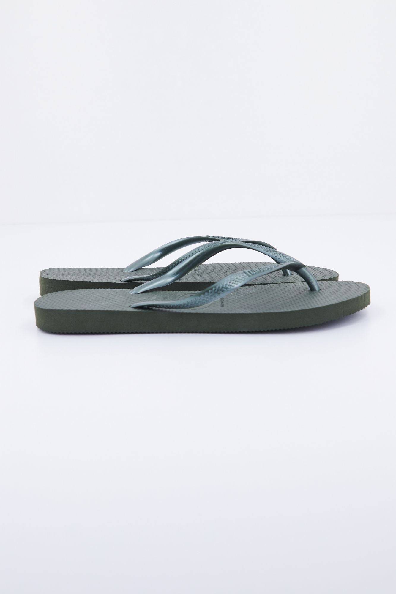 HAVAIANAS SLIM en color VERDE (3)