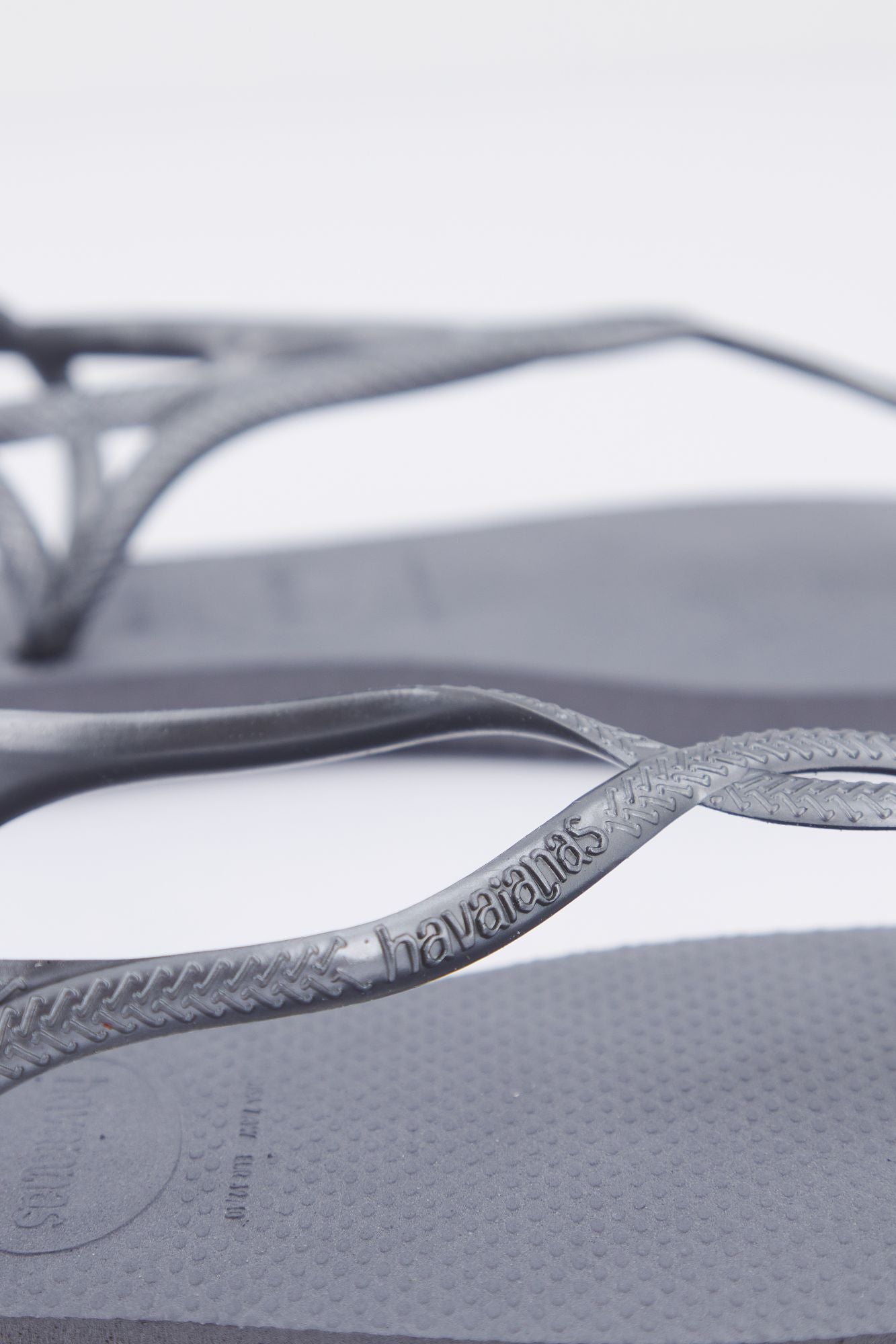 HAVAIANAS LUNA en color GRIS (4)