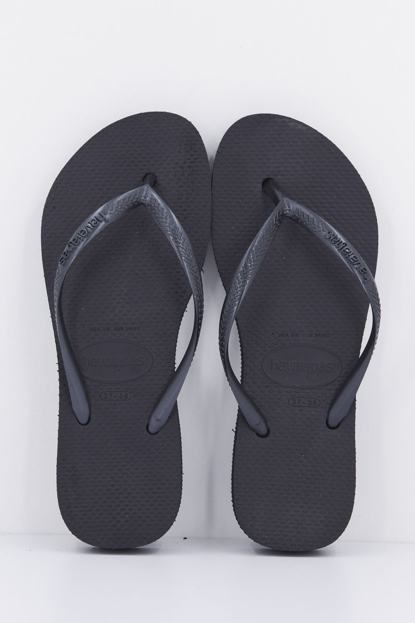 HAVAIANAS SLIM PLATFORM en color NEGRO (1)