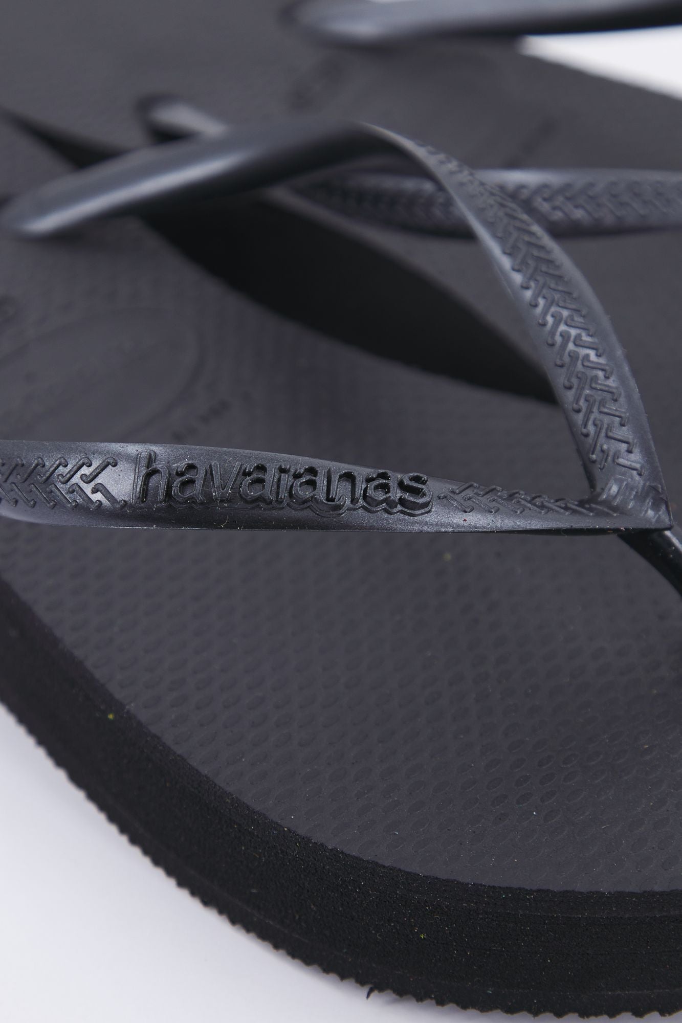 HAVAIANAS SLIM PLATFORM en color NEGRO (4)