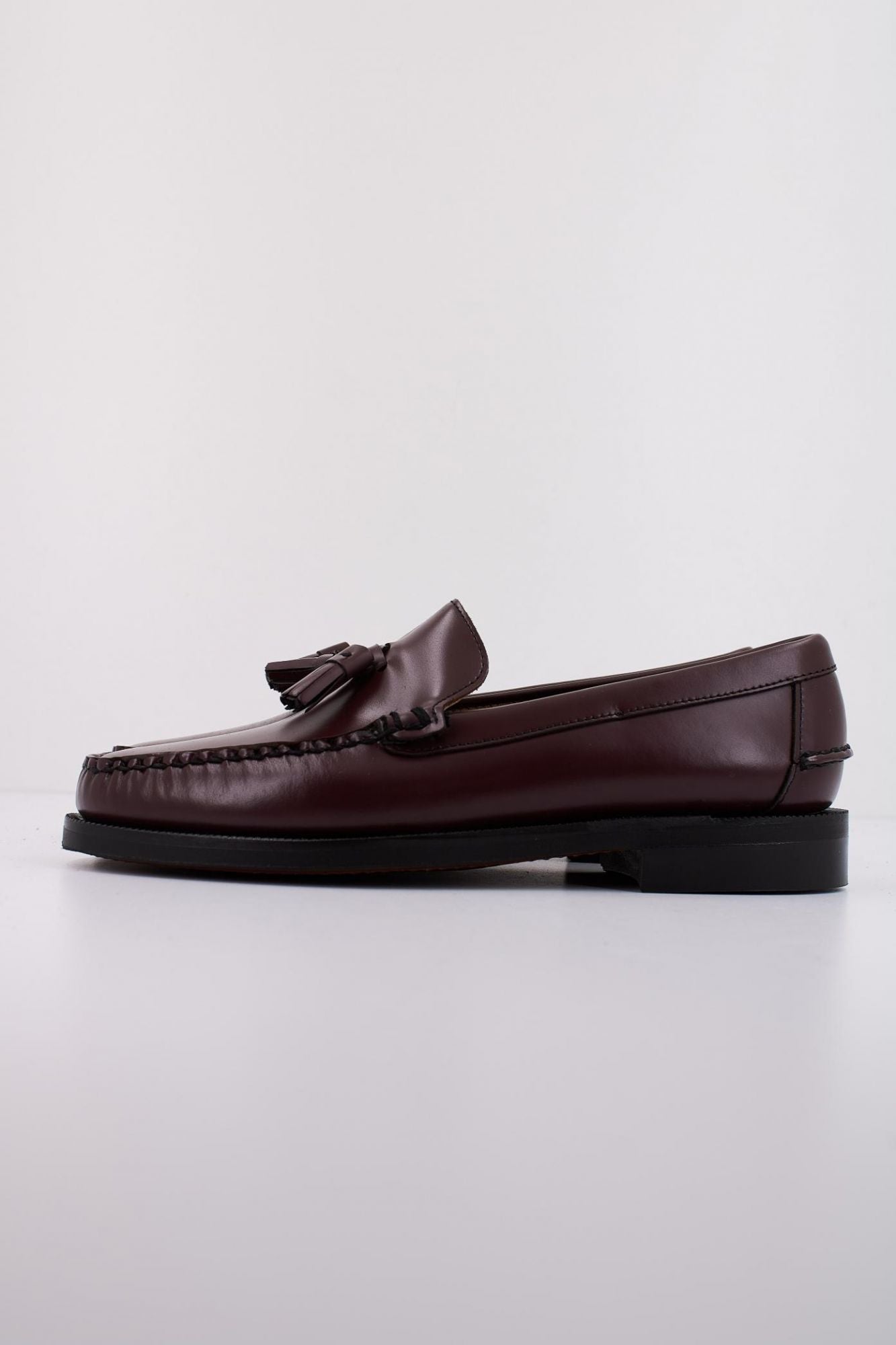 SEBAGO CLASSIC WILL LOAFER en color BURDEOS (1)