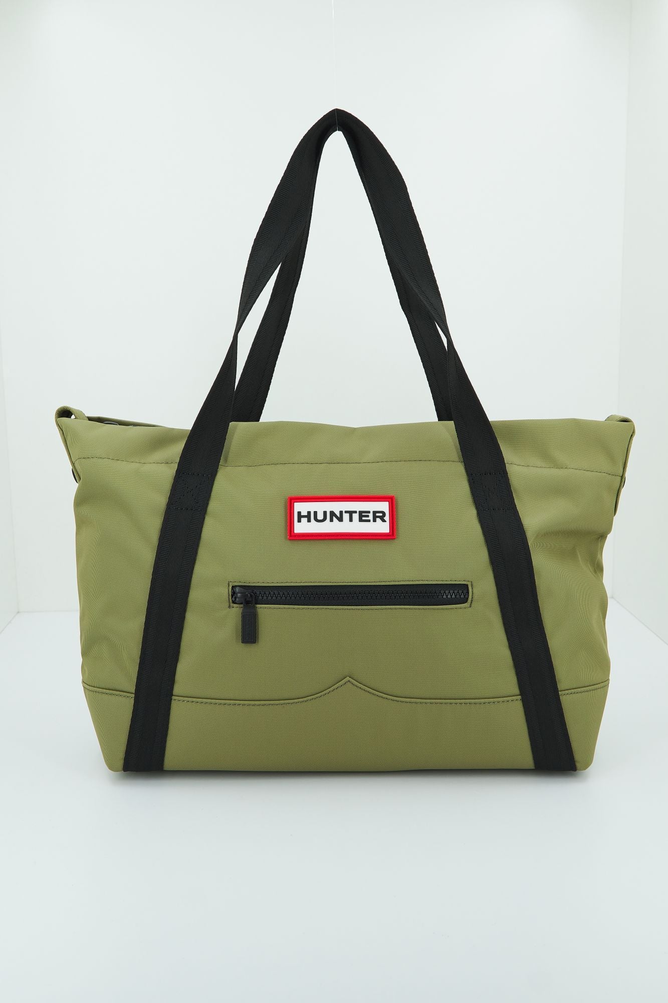HUNTER TOTE NYLON MIDI en color VERDE (1)