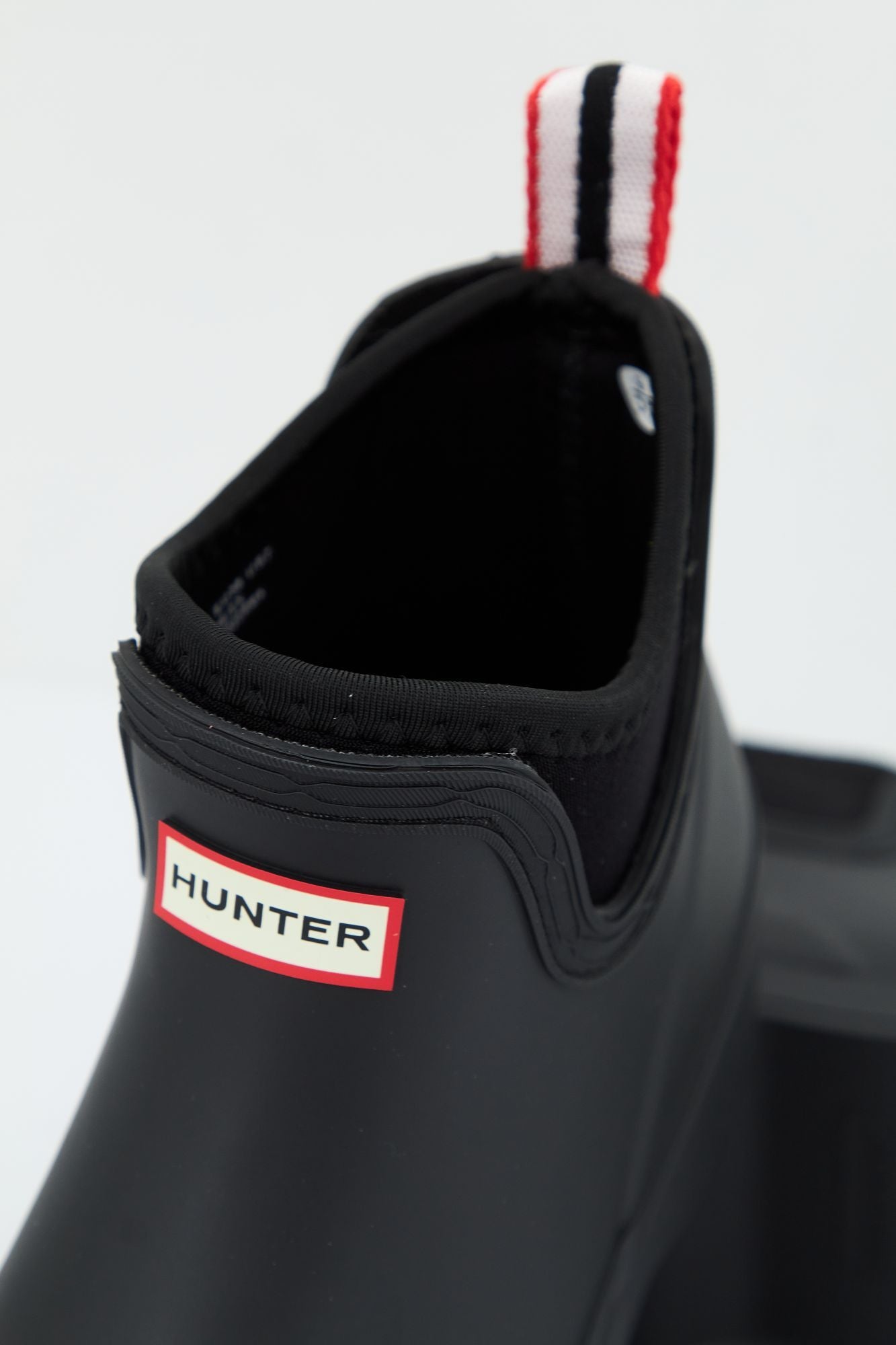 HUNTER W PLAY CHELSEA NEOPRE en color NEGRO (4)