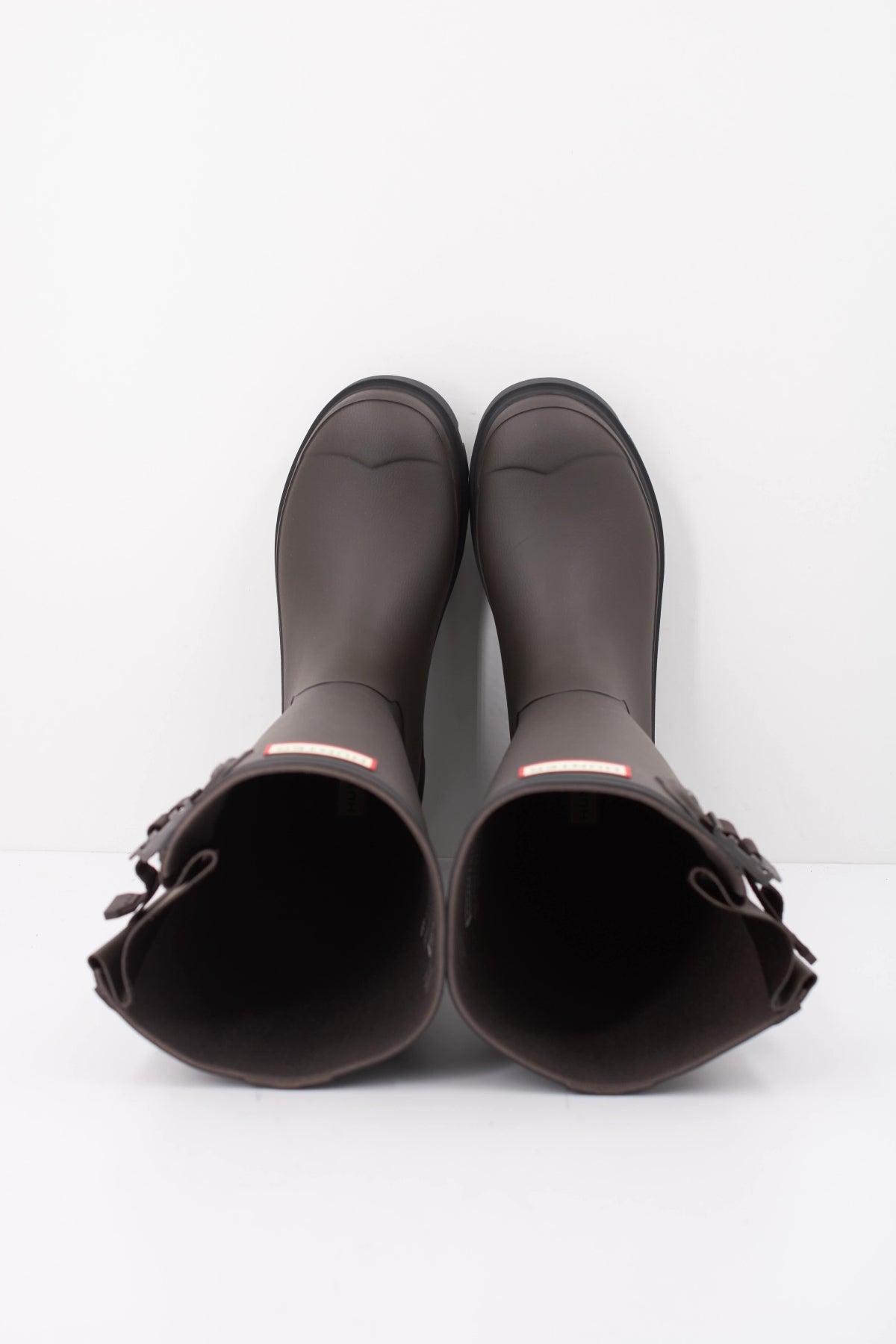 HUNTER Bota Ajustable Downpour en color MARRON (3)